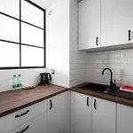 Apartmán Metro Raclawicka Chic By Bookinghost